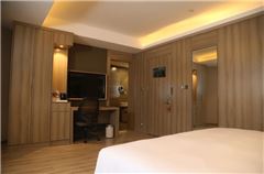 Superior Queen Room