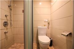 Executive Queen Room