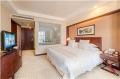 Luxury Queen Room
