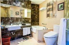 Deluxe Executive Suite