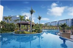 Outdoor swimming pool