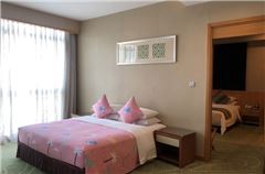 Warm Thematic Family Suite