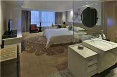 Luxury Queen Room