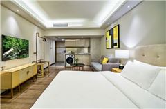 Deluxe River-view Single Room