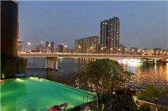 Outdoor swimming pool