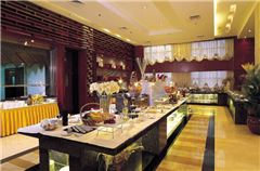 Business Queen Room