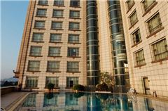 Outdoor swimming pool