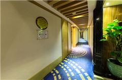 Superior Business Room