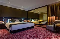 Christine Family Suite