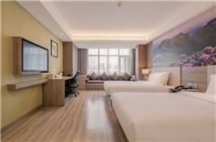 Family Twin Room