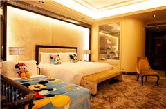 Castle Family Room