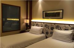 Premier Room