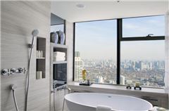 Executive Queen Room