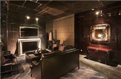 bar