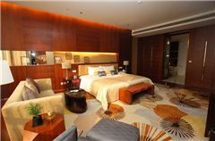 Mingshi Executive Queen Room