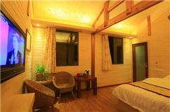 Garden Wood Room B