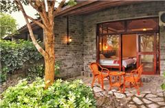 River-view Quad Suite B