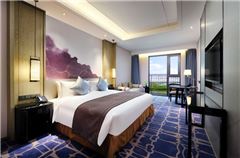 Grand Deluxe Room