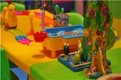 Aire de jeux pour enfants / club pour enfants