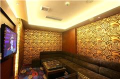 Fitness and entertainment facilities