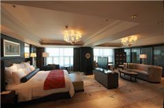 Honourable Suite