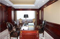 Honourable Suite