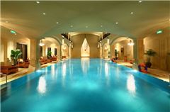 Indoor swimming pool