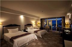 Villa European Balcony Twin Room