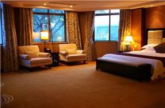 Executive 180degree Panoramic Suite