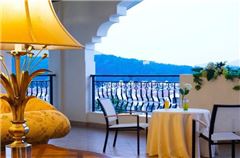 Executive 180degree Panoramic Suite