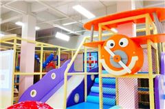 Children's Playground/Kids Club