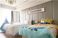 Thematic Family Room