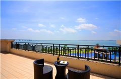 Executive Sea-view Suite