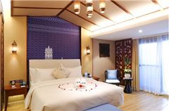 Thematic Hotspring Room
