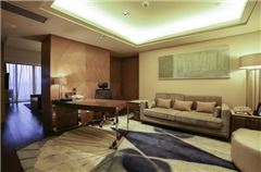 Deluxe Executive Ocean-view Suit