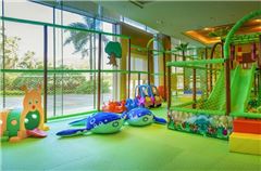 Children's Playground/Kids Club