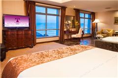 Deluxe Ocean-view Room