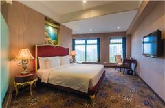 Boutique Ocean-view Queen Room