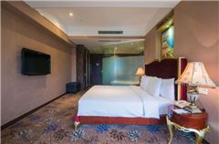 Boutique Ocean-view Queen Room