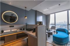 Executive Queen Room