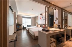 Film Deluxe Twin Room