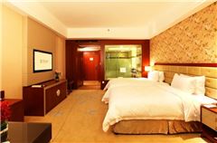 Deluxe Twin Room B