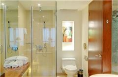 Executive Queen Room