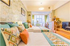 Pinghu Moon Deluxe Family Room