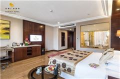 Business Queen Room
