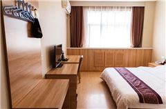 Boutique Queen Room