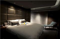 Bella Large Suite