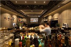 bar