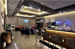 bar
