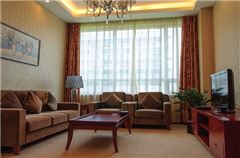 Deluxe Garden-view Suite
